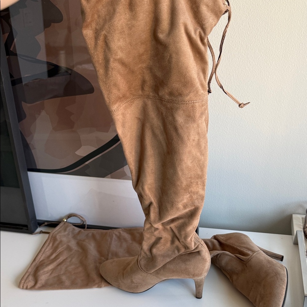 Rialto Calla Nude Suede Women's Boots 10M
